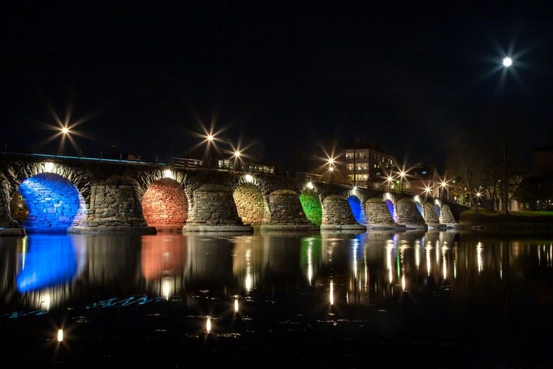 Bridge lighting